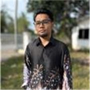 Experienced Arabic tutor with over 5 years’ teaching experience and a degree from Egypt, offering online Arabic lessons.