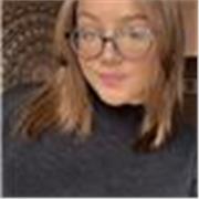 Besoin d'un coup de main? Je suis ravie de pouvoir vous aider 
