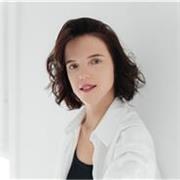 Traduttrice professionista con grande passione per le lingue straniere e insegnamento offre lezione private interattive ed efficaci di inglese comunicativo e specialistico (medico, legale, affari, turismo, ecc.).
Sarei ben lieta di accogliere nuovi studen