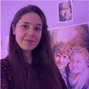 I help beginners in drawing and painting to see.