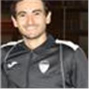 Entrenador de fútbol UEFA C, actualmente cursando el UEFA B 