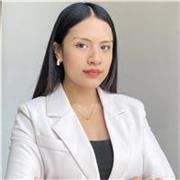 Profesor de Lengua Castellana y Literatura imparte clases a alumnos de todas las edades