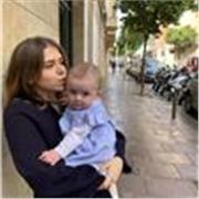Soy de humanidades, por lo que lo relacionado con la literatura y el idioma me apasiona.