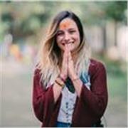 Sessioni di Yoga integrale. Profondamente connessa alla tradizione vedica offro sessioni di yoga integrale, meditazione, breathwork, kriya, mantra. Pratiche di armonizzazione profonda (pulizia biomemoria cellulare, allineamento dei corpi, stabilizzazione 