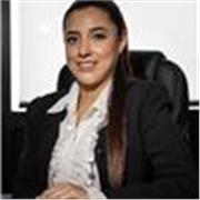 Profesor de Psicología imparte clases a alumnos desde nivel Media superior
