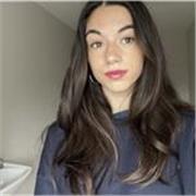 Spanish tutor with C2 English Level offering  private English Lessons for children learning English as a Second Language.