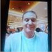 Aulas de História, Sociologia e Matemática. Sou formado pela UFSM em Lic. em Sociologia, pós graduação em EJA e Informática