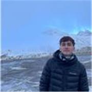 Profesor de ciencias i lengua a alumnos de primaria y ESO