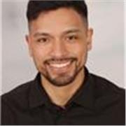 English teacher from New York City open to teaching students and adults. 