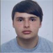 Profesor de latín con experiencia en la asignatura 