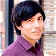 Profesor de marketing digital con metodologías de enseñanza flexibles para distintos niveles.