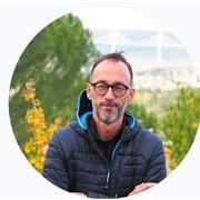 Soy Ingeniero Civil, con facilidad para las Ciencias. Podría dar clases de refuerzo de matemáticas en educiación primaria y secund