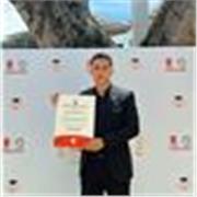 Profesores de matemáticas en nivel escolar bajo y alto.