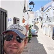 Profesor de sueco imparte clases de todos los niveles. También manejo inglés y español con fluidez