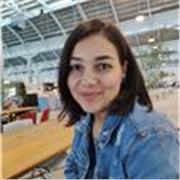 Studentessa universitaria di 24 anni Ripetizioni di inglese francese e tedesco per superiori e per terza media anche altre materie