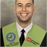 Estudiantes de CCAFyD (rama de salud) de 21 años da clases de pádel a cualquier edad. Titulo por parte de la Federación Madrileña de Pádel. Soy de Madrid y solo doy clases por la Comunidad de Madrid. Negociable el precio