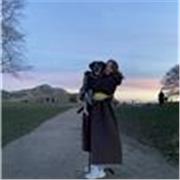 Practicare parlando per lavoro, l'esame o per divertimento in tutt'Immersione d'Inglese con Louise (Scozzese)