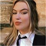 Friendly English Tutor- Available for GCSE-A Level students- also available to teach A level Psychology/History