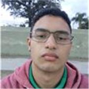 Sou paciente, calmo procuro entender a dificuldade das pessoas além de ser persistente