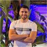 Soy un chico que ha terminado el máster de ingeniería con muy buenas calificaciones siempre dispuesto a ayudar a compañeros.