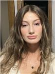 Studentessa universitaria diplomata con doppio diploma (italiano e francese esabac) impartisce lezioni di francese