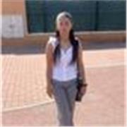 Me defino como una persona alegre, atenta, cariñosa, responsable, atenta,, y me encantaria dar clase a niños o niñas pequeñas 