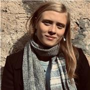 Erfahrene Nachhilfelehrerin für Deutsch und English für Unter- und Mittelstufe