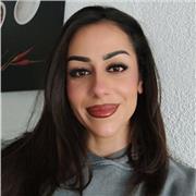 Engagierte Sprachtrainerin (Muttersprachlerin Deutsch, fließend Englisch auf Advanced Level, zusätzlich Farsi und Französisch) mit
