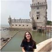 Insegnante di storia dell'arte e specializzanda in attività di sostegno, esperienza di tutoraggio e aiuto nella preparazione esami per studenti DSA dell'accademia di belle arti di Napoli. Offro ripetizioni ONLINE o zona Portici per studenti della scuola s