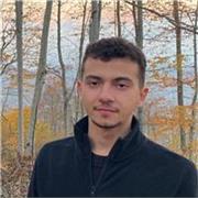 English tutor aimed at improving speaking, listening, reading and grammar
