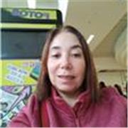 Profesora de EGB de 1 Básico a 6 Básico que realiza clases de Lenguaje y Comunicación