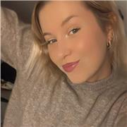 Je peux donner des cours de soutiens scolaire ou bien aider au devoirs ou dans des matières en particulier