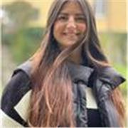 Motivierte Nachhilfelehrerin mit pädagogischem Hintergrund und Erfahrung in der Arbeit mit Kindern für Englischnachhilfe