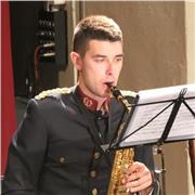 Profesor de Saxofón acto para enseñar cualquier nivel de Saxofón