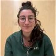 Graduada en filologia castellana y catalana ofrece clases de castellano yu catalán entre otras meterias