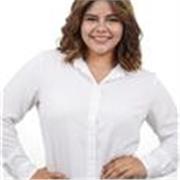 I am a patient, creative, and adaptable English tutor with experience teaching children both in person in Guayaquil and online. 