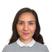 Cours de mathématiques en ligne avec une professeure diplômée de la Sorbonne
