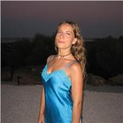 Entusiasta , dinamica e molto attenta alle vostre esigenze