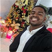 Profesor de matemáticas y física con experiencia en impartir clases a niños y adolescentes en modalidad virtual