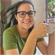 Profesora certificada (Grado en Filología Inglesa y CELTA) con más de 12 años de experiencia. Clases online o presenciales.