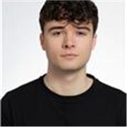 Profesor graduado en biotecnología, actualmente cursando un máster en investigación e innovación en biotecnología. 