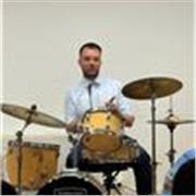 Studio batteria jazz in conservatorio e mi piacerebbe insegnare 