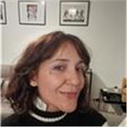 Profesora de inglés profesional con más de 15 años de experiencia docente en entornos corporativos y comercio internacional.
