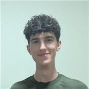 Graduado en bachillerato tecnológico y estudiante de grande de arquitectura