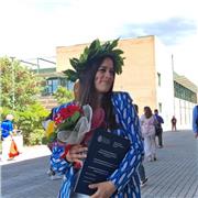 Laureata cum Laude in Biologia Molecolare offre ripetizioni di scienze per tutte le età, matematica (fino a biennio liceo scientifico), aiuto studio durante esami universitari ed aiuto compiti di tutte le materie per ragazzi fino alla terza media