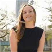 Native English speaker with a Bachelor of Arts in Biology. 