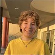 Studentessa di psicologia presso l’Università di Firenze, diplomata negli USA, fornisco lezioni di Inglese per qualsiasi livello!