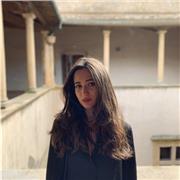 Insegnante matematica per bambini e ragazzi di scuola elementari e medie