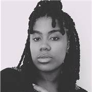 Professeur d'art plastiques diplômée en peinture au beaux Arts d'Abidjan offre des cours d'arts plastiques à distance.