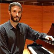 Piano / Llenguatge musical/ Preparació a proves d'accés/ Pianista acompanyant